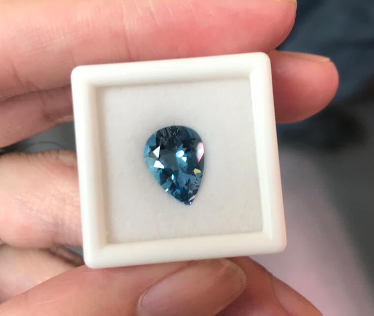 Value of hotsell aquamarine per carat