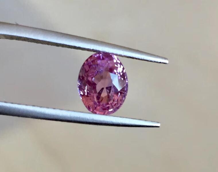 Buy Sri Lankan Sapphires